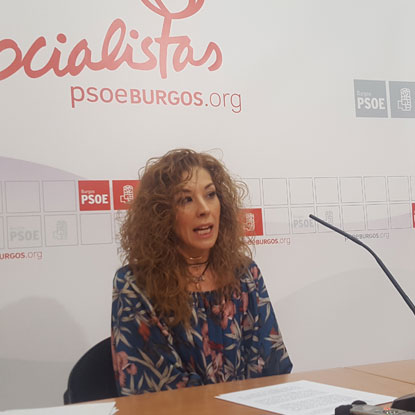La consejera de Familia elude pronunciarse sobre asumir las residencias de mayores ahora dependientes de Diputaci&oacute;n