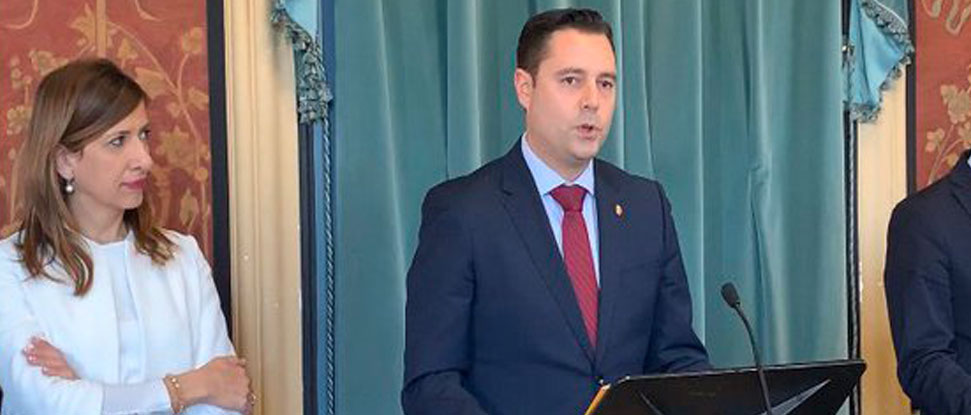 Pe&ntilde;a felicita al alcalde de Burgos y su equipo por el acuerdo de presupuestos que permitir&aacute; avanzar a la ciudad