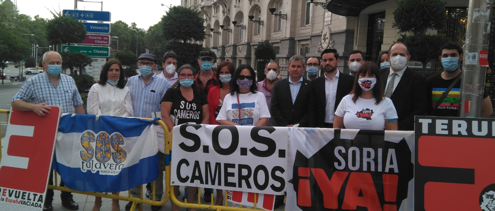 El PSOE respalda en el Congreso un plan de reactivaci&oacute;n de las zonas despobladas y pide la implicaci&oacute;n de la Junta