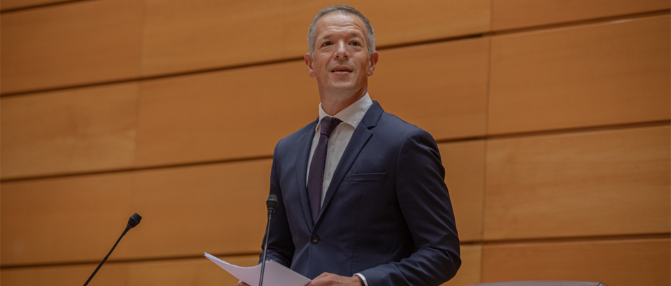 Ander Gil, vicepresidente segundo de la Comisi&oacute;n de Reglamento del Senado