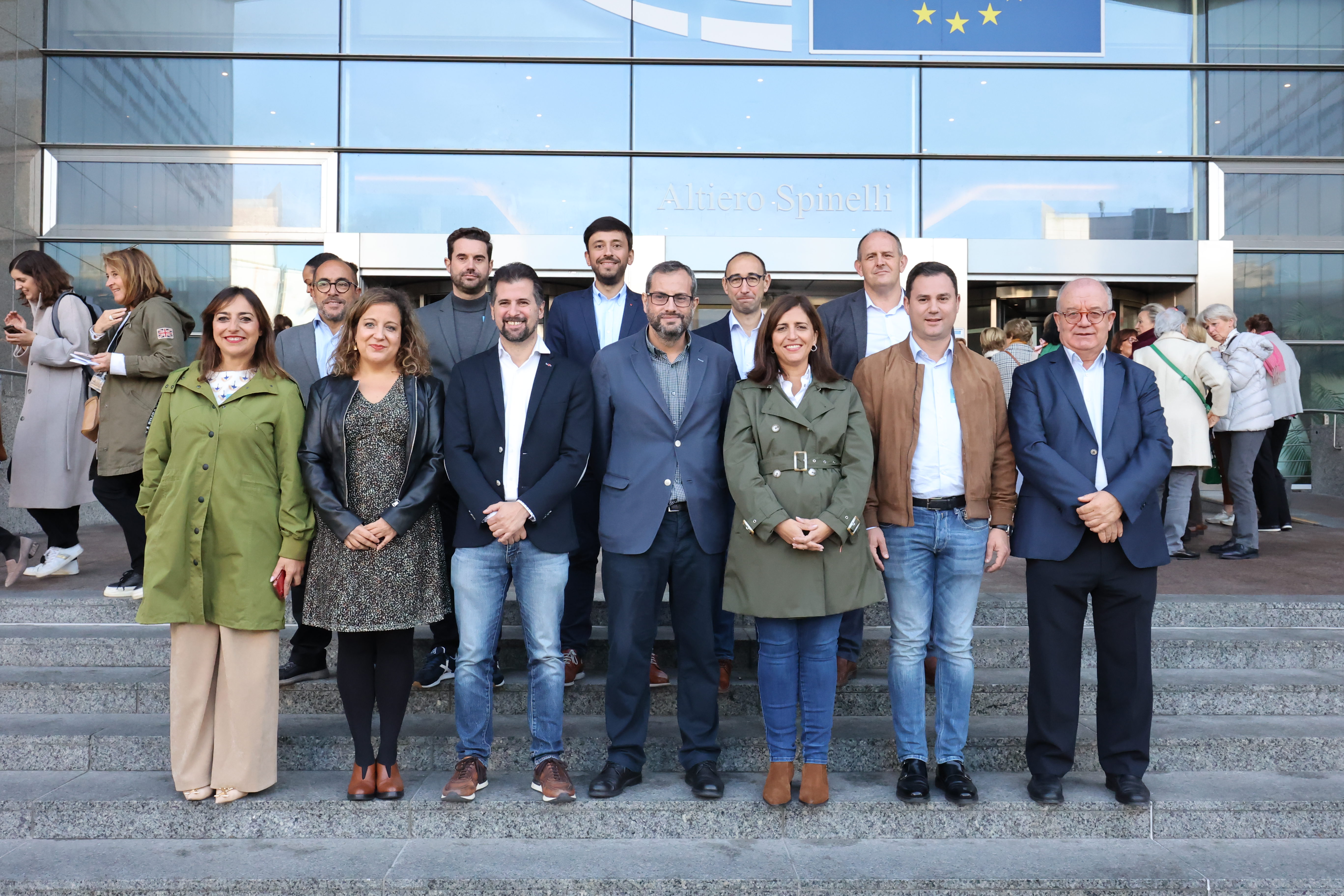 <div>Tudanca advierte del riesgo de que Castilla y Le&oacute;n est&eacute; representada en el Comit&eacute; de las Regiones por la extrema derecha</div><div><br /></div>