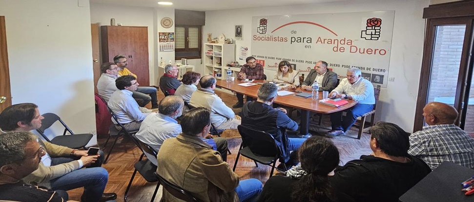 Reclamamos a la Junta la profesionalizaci&oacute;n de los parques de bomberos de la provincia