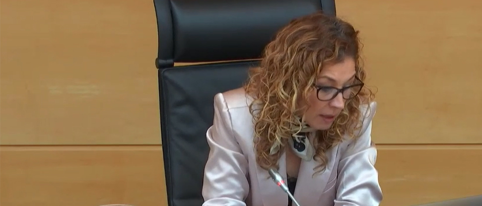 PP y Vox votan en contra de instalar en los colegios e institutos p&uacute;blicos un desfibrilador externo